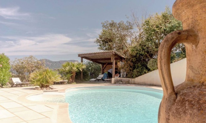 Les Adrets-de-l'Esterel Villa | Villa Avec Piscine et vue mer