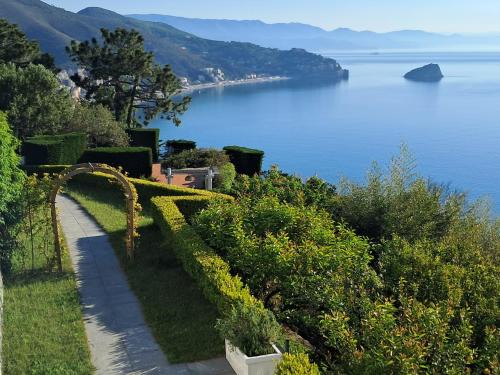 Groppino-Torbora Bed & Breakfast | VILLA AGA