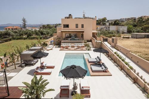 Agia Villa | Villa Agali I "Free" heated pool & 70m to Sea!