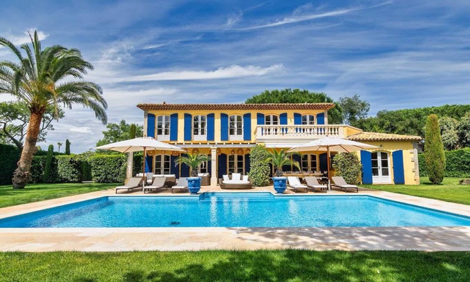 Cote d'Azur- French Riviera Villa | Villa Agathe - walk to the beach