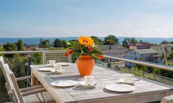 Sassnitz Apartment | Villa am Kreidebruch - Holiday apartment OstseeWeitblick - OstseeWeitblick