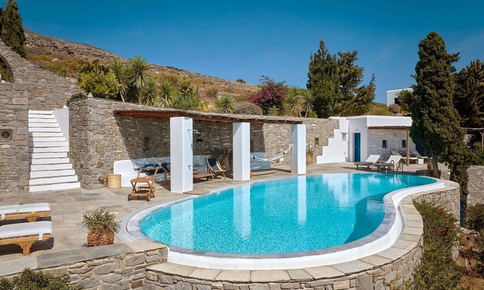 Drios Villa | Villa Amaca at few minutes' drive from the sea