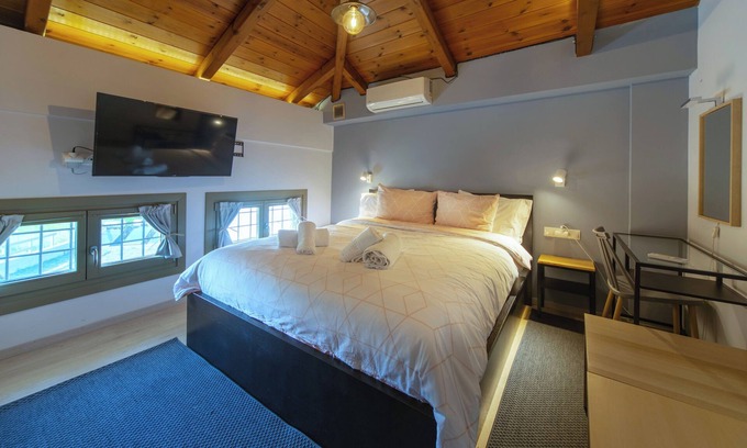 Ano Lechonia Villa | Villa Ambrosia, Beach house, Pelion II
