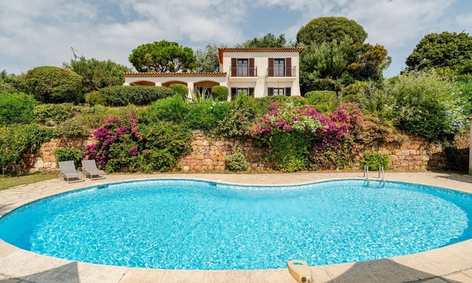 Antibes Villa | Villa Antibes, private pool, beautiful sea view