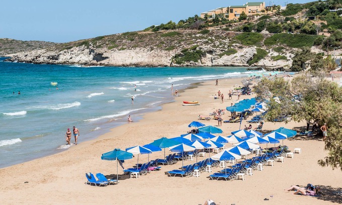 Chorafakia Villa | Villa Anton Sea front Villa with Private Heated Swimmingpool Chania Crete