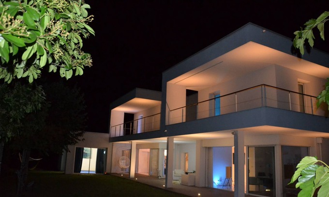 Bergerac Villa | Villa Archange