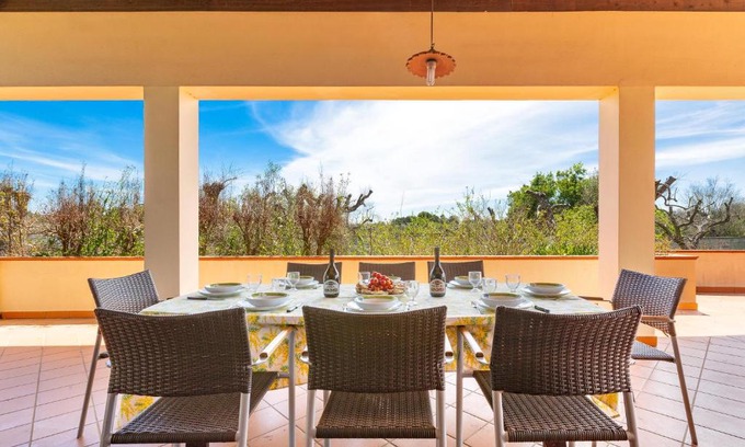 Tuglie Villa | Villa Artas by BarbarHouse