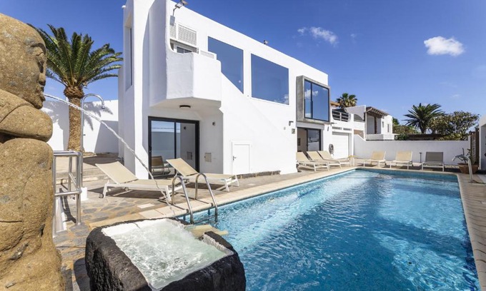 Playa del Cable Ski Chalet | Villa Atlantico - Planta alta