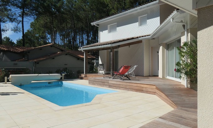 Lacanau-Ocean House | Villa au Calme Dans la Pinède Piscine Privée Chauffée
