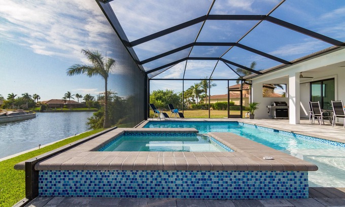 Pelican Villa | VILLA AVIVA - modern, boat-lift, large south-facing terrace with spa/pool