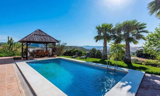 Casarabonela Villa | Villa Avocado Casarabonela by Ruralidays