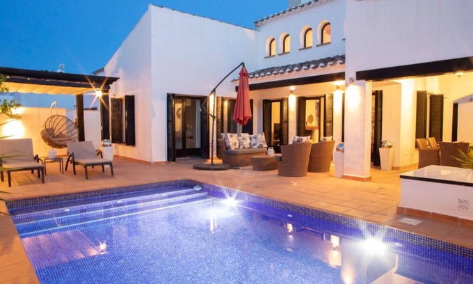 Caserio Los Tarquinos Villa | Villa Baños y Mendigo, 4 bedrooms, 10 persons