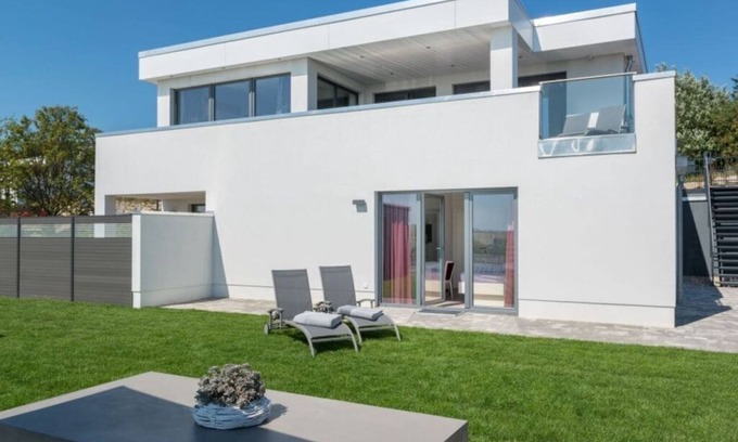 Binz House | Villa Belle Ile Comfortable holiday residence