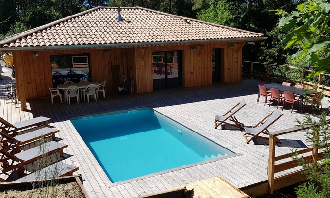 Biscarrosse Villa | Villa - Biscarrosse Golf - 10 pers. - 5 bedrooms - 180 m² - Private swimming pool