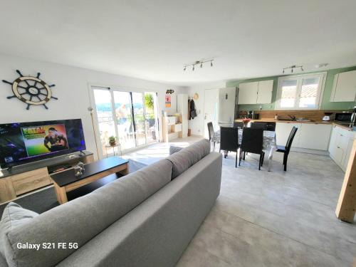 Le Lavandou Villa | Villa Bleu Azur vue sur mer
