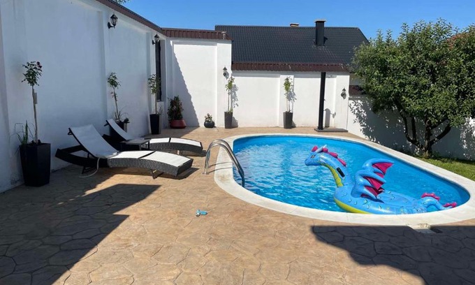 Sarajevo Villa | Villa Bosna (Pool, Sauna, Jacuzzi,Outdoor kitchen)