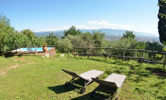 Vicopelago Villa | Villa Brianna - Private Tuscan villa with pool