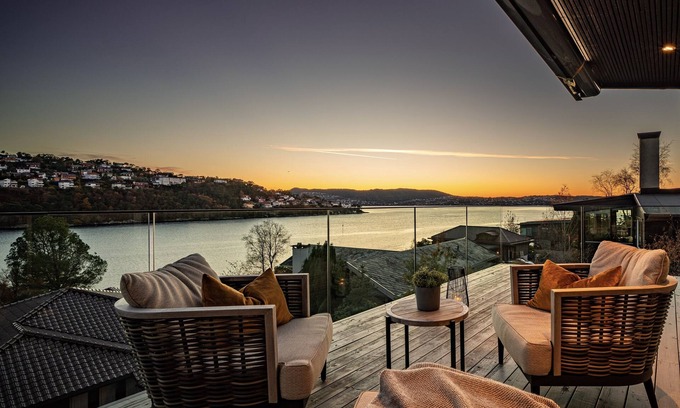 Tertnes Villa | Villa by the beach, 10 min from city center.