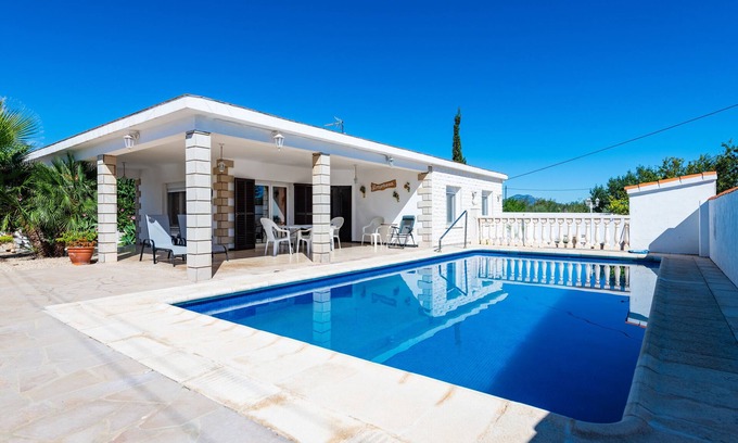 Vinaros House | Villa 'Casa Sorpresa' close to the Beach with Pool & Wi-Fi