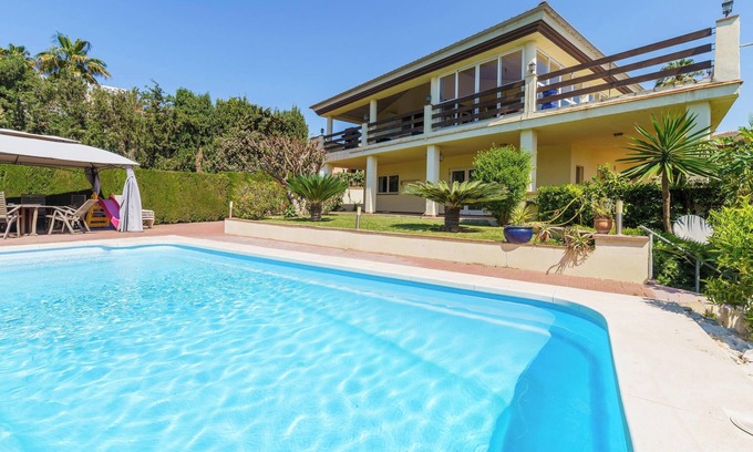 Mijas Villa | Villa "Cerros Del Aguila" with Sea View, Pool, Garden & Wi-Fi