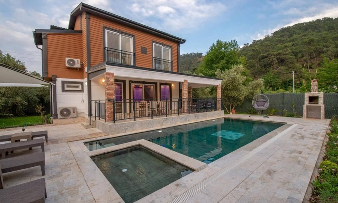 Fethiye Villa | Villa Close to Inlice Beach with Pool in Fethiye