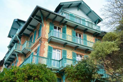 Trouville-sur-Mer Villa | Villa d'exception vue sur mer, 9 chambres
