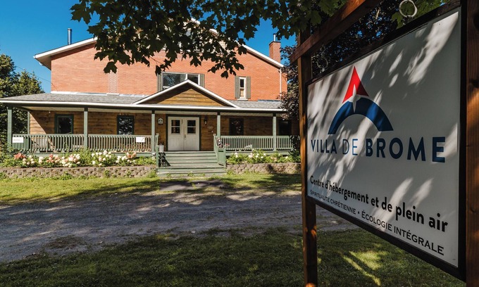 Lac-Brome Apartment | Villa de Brome