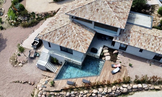 Sotta Villa | Villa de Standing Neuve Avec Piscine vue Panoramique Montagne