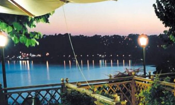 Castel Gandolfo Hotel | Villa Degli Angeli