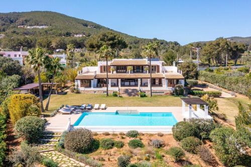 Santa Eulalia del Rio Villa | Villa Des Riu