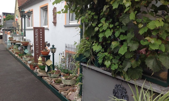 Moembris Cottage | Villa Dominikus - Die Landpension mit Flair!