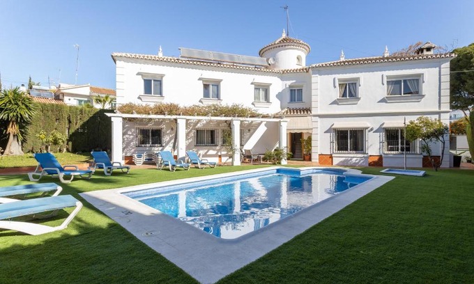 Nerja City Centre House | Villa Eden Nerja