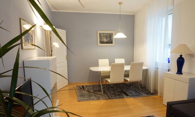 Hechtsheim House | Villa Elenor detached house with flair in the old center of Mainz Hechtsheim
