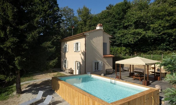 Calci Villa | Villa Enza - Private villa with pool in Tuscany
