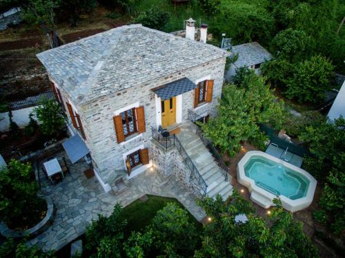 Agios Georgios Nilias Villa | Villa Erifili by Pelion Esties