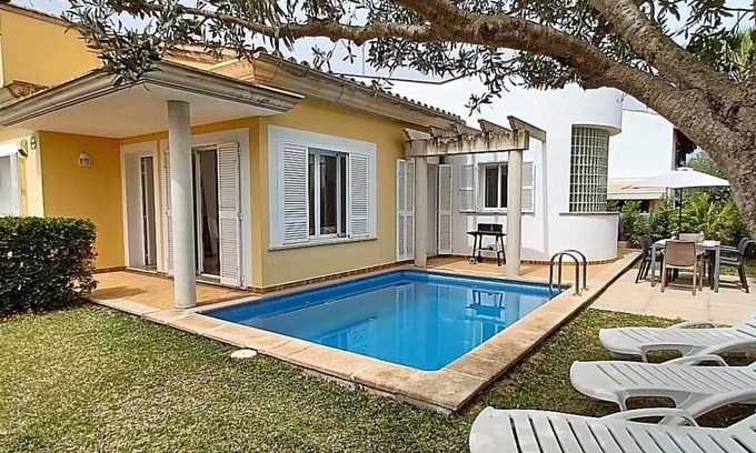 Alcudia Ski Chalet | Villa Estel. Villa with pool ET/2629