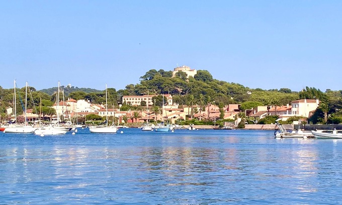 Porquerolles Villa | ! Villa Exceptionnelle Avec Ponton Privé à Porquerolles !