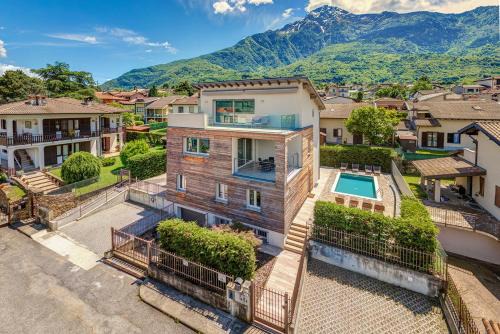Colico Piano House | Villa Family with pool and amazing panoramic penthouse