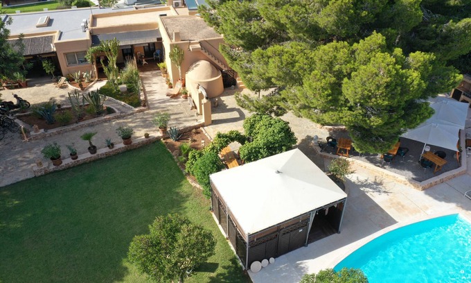 Sant Josep de sa Talaia Villa | Villa 'Finca Can Toni' with Private Pool, Wi-Fi and Air Conditioning