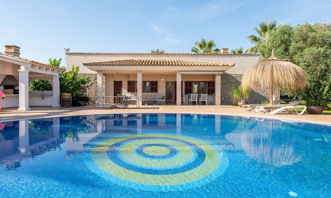 Sa Pobla Villa | Villa "Finca Son Manyo 225" with Mountain View, Private Pool & Wi-Fi