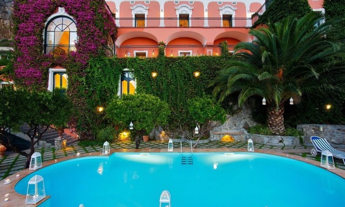 Positano Villa | VILLA FIORITA - Eight Bedroom Villa, Sleeps 18