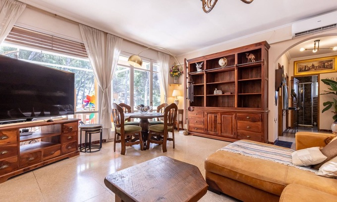 Cap de Salou Ski Chalet | VILLA FRADES - Cap Salou