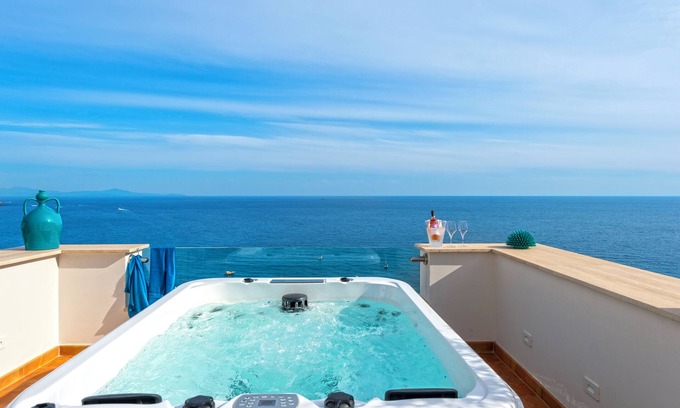 Positano House | Villa Francesco Luxury Suites