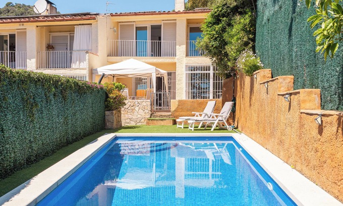 Tossa de Mar Villa | Villa 'Frente Al Mar' with Sea View, Wi-Fi and Air Conditioning