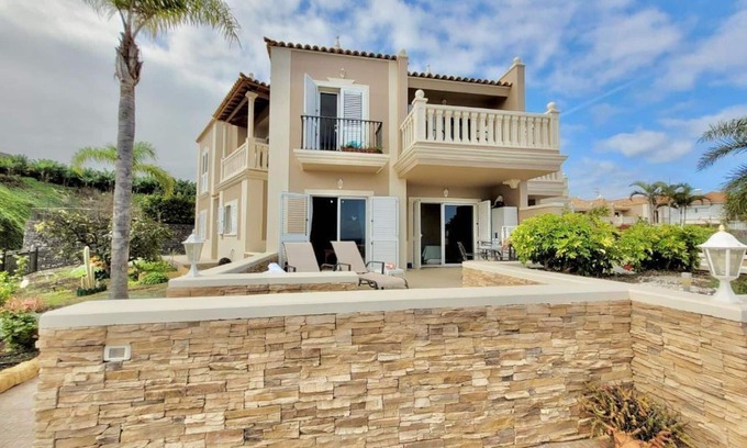 Puerto de la Cruz Apartment | Villa Heavená The Ocean Rentals