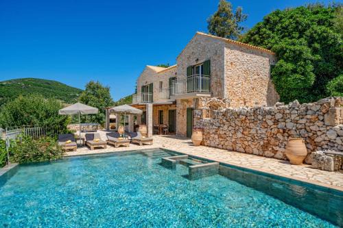 Skala Villa | Villa Hlazeika by Villa Plus