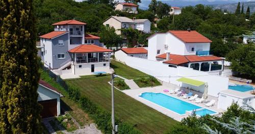 Blagaj Villa | Villa HS