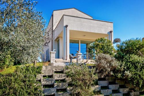 Foiano della Chiana Villa | Villa Il Poggino - Modern House