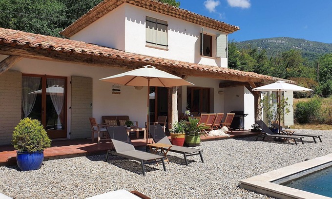 Bargemon Villa | Villa in Bargemon with Pool and Mountain Views