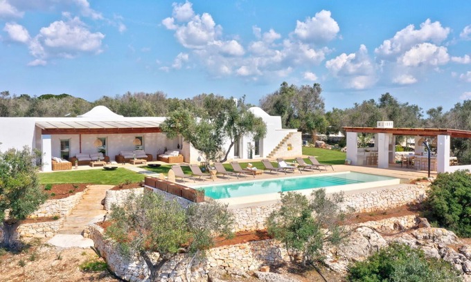 Ostuni Villa | Villa in Chianchizzo I with 5 bedrooms sleeps 10